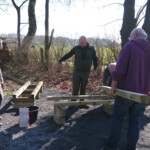 Arbeitseinsatz 09.03.2023 - Renovierter Bienenstand - Neue Beutenböcke braucht der Stand (Rainer, Michael, Dirk, Heinrich) Arbeitseinsatz 09.03.2023 - Renovierter Bienenstand - Neue Beutenböcke braucht der Stand (Rainer, Michael, Dirk, Heinrich)